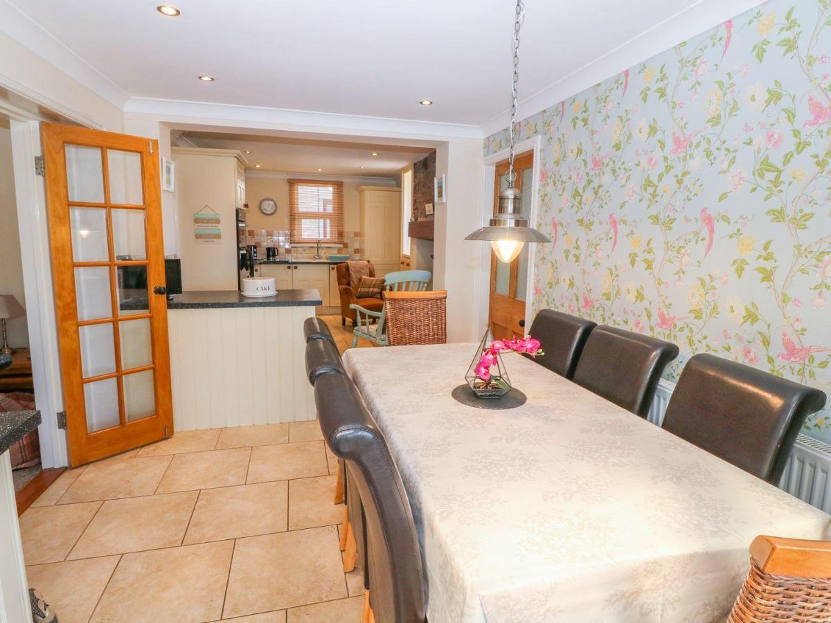 Vila Morannedd Llanfairpwllgwyngyll Exteriér fotografie